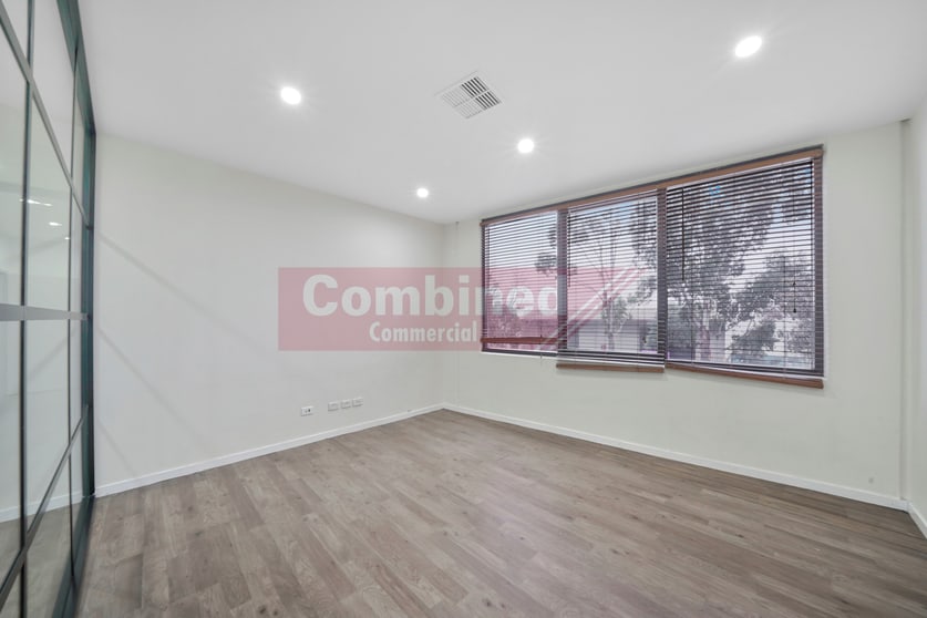 1/141 Hartley Road Smeaton Grange NSW 2567 - Image 3