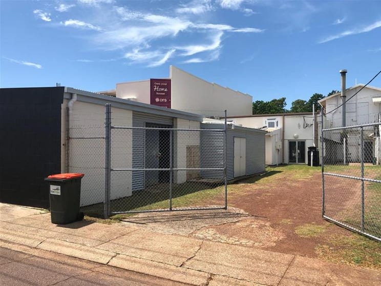 Click to view all images 2/3 Westralia Street Stuart Park NT 0820 - Image 2