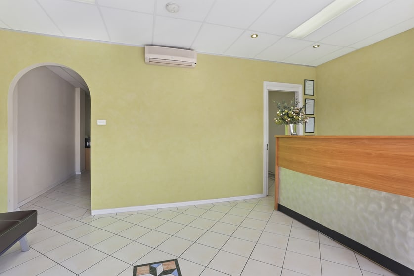 Click to view all images Shop 5/37-53 Dumaresq St Campbelltown NSW 2560 - Image 3