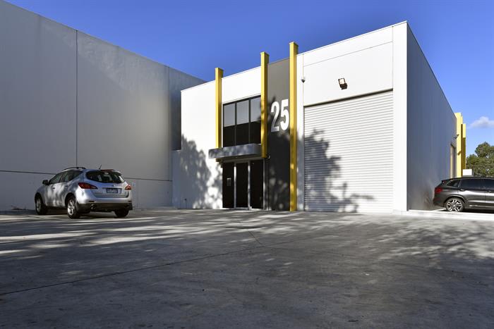 Click to view all images 25/18-20 Edward Street Oakleigh VIC 3166 - Image 1