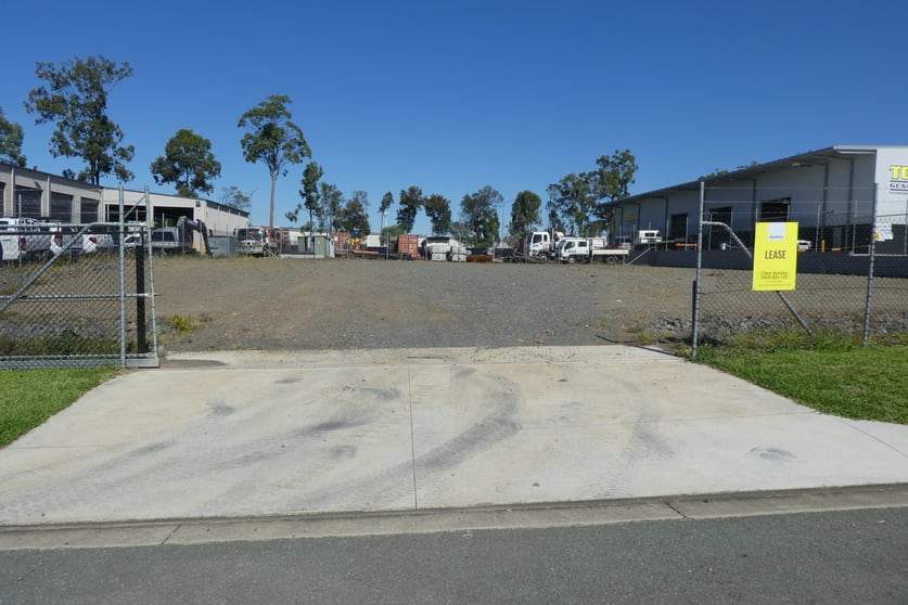 Click to view all images 30-32 Blue Eagle Drive Meadowbrook QLD 4131 - Image 3