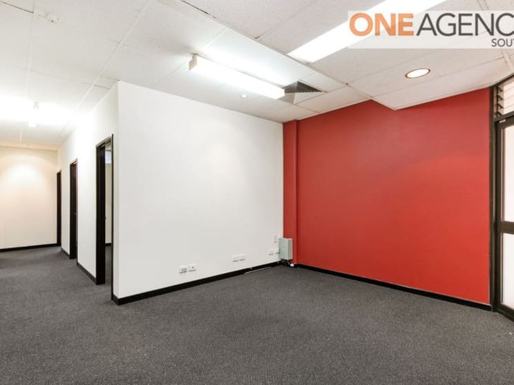 Click to view all images 3/18 Parry Street Fremantle WA 6160 - Image 3