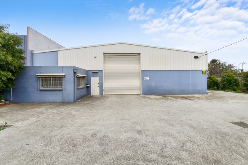 18 Enmore Street North Geelong VIC 3215 - Image 1