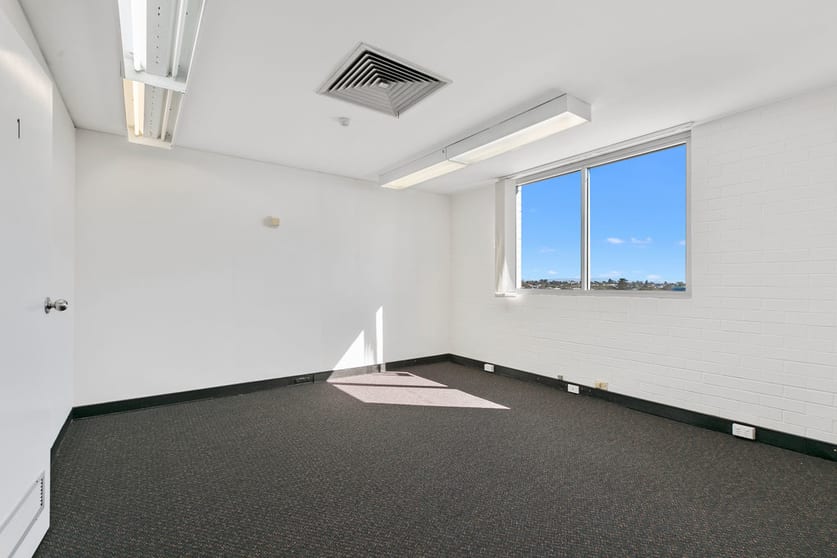 1/Lot 12 182 Bay Terrace Wynnum QLD 4178 - Image 2
