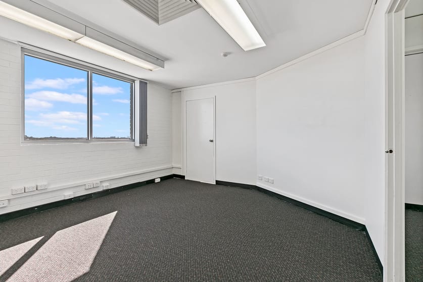 503/Lot 12 182 Bay Terrace Wynnum QLD 4178 - Image 3