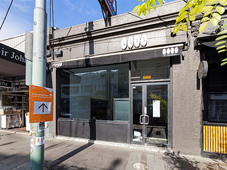Click to view all images 219 Carlisle Street Balaclava VIC 3183 - Image 2