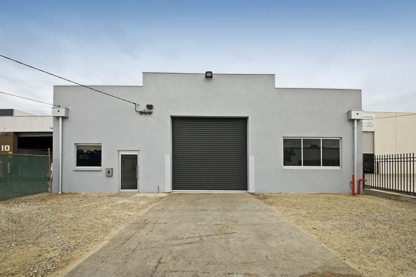 Click to view all images 8 Windale Street Dandenong VIC 3175 - Image 1