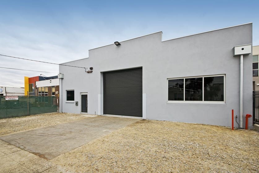 Click to view all images 8 Windale Street Dandenong VIC 3175 - Image 3