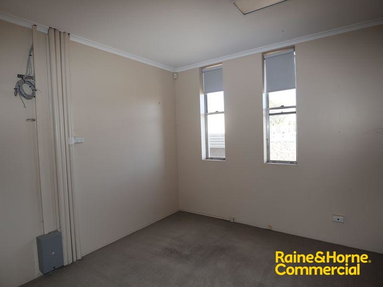 Suite 16 46-52 Baylis Street Wagga Wagga NSW 2650 - Image 3