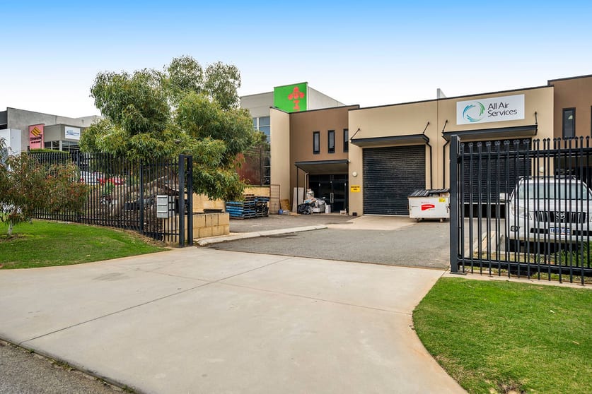 Click to view all images 1/1 Opportunity Street Wangara WA 6065 - Image 2