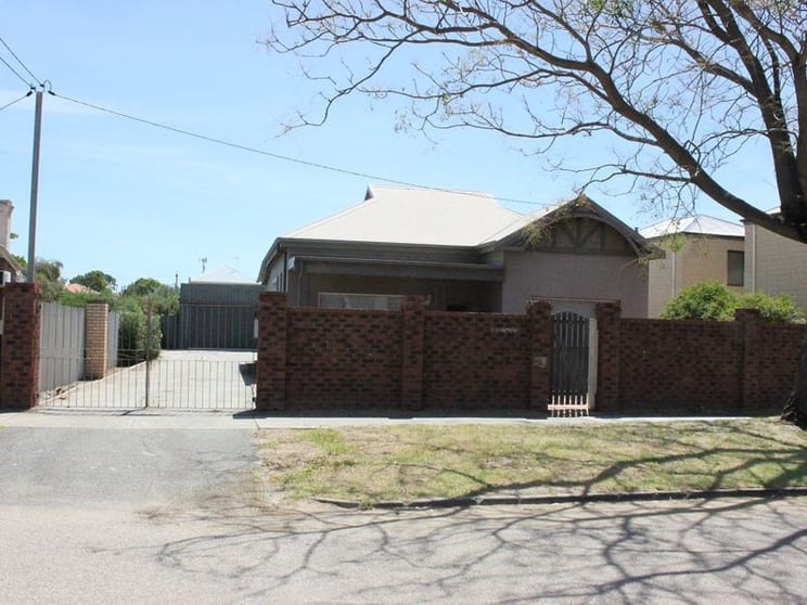 5 Brockman Road Midland WA 6056 - Image 1