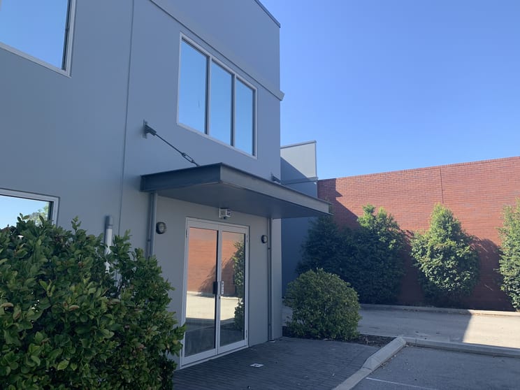 Click to view all images 9 Bushby Street Bellevue WA 6056 - Image 2