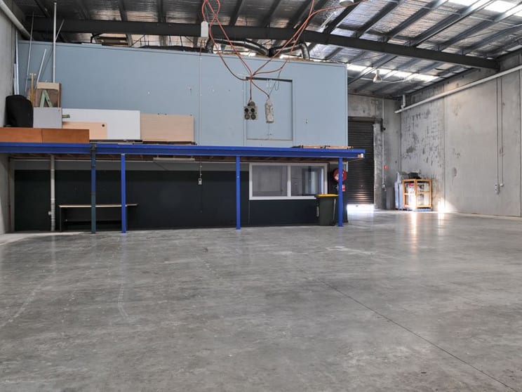 Click to view all images Unit 3/134 Freight Drive Somerton VIC 3062 - Image 3
