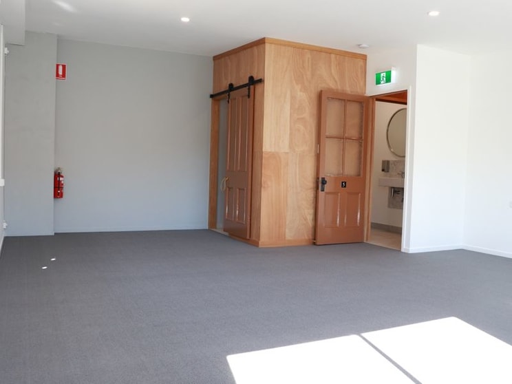 Click to view all images Suite 6/49 Raff Street Toowoomba City QLD 4350 - Image 2