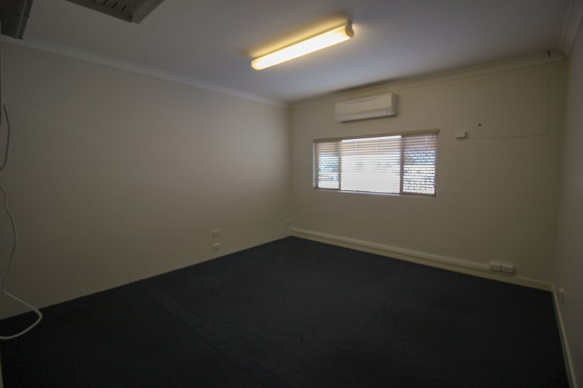 Click to view all images 12/61 McLeod Street Cairns City QLD 4870 - Image 2