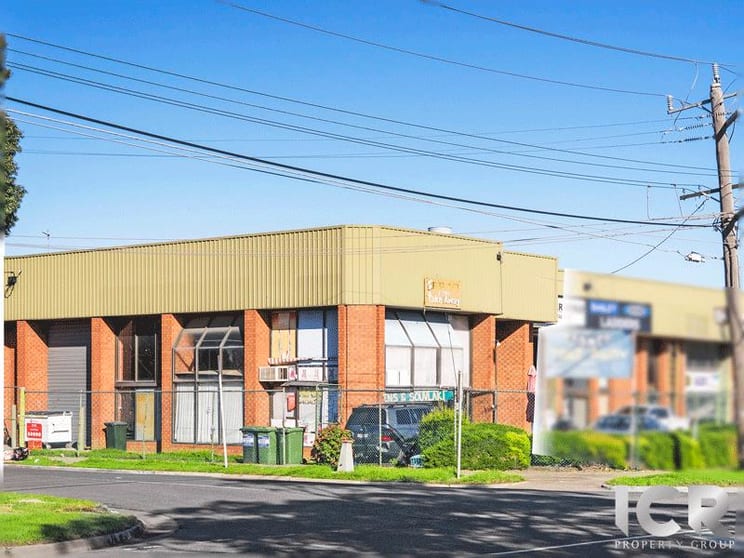 Click to view all images 90B Newlands Road Reservoir VIC 3073 - Image 2
