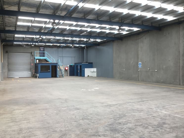 Click to view all images 1/10 Fitzgerald Road Laverton North VIC 3026 - Image 3