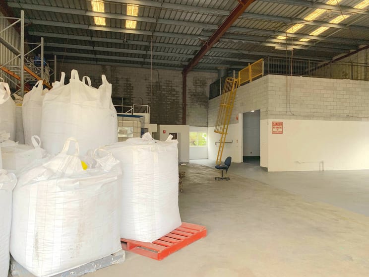 Click to view all images 3/239 Brisbane Road Biggera Waters QLD 4216 - Image 2