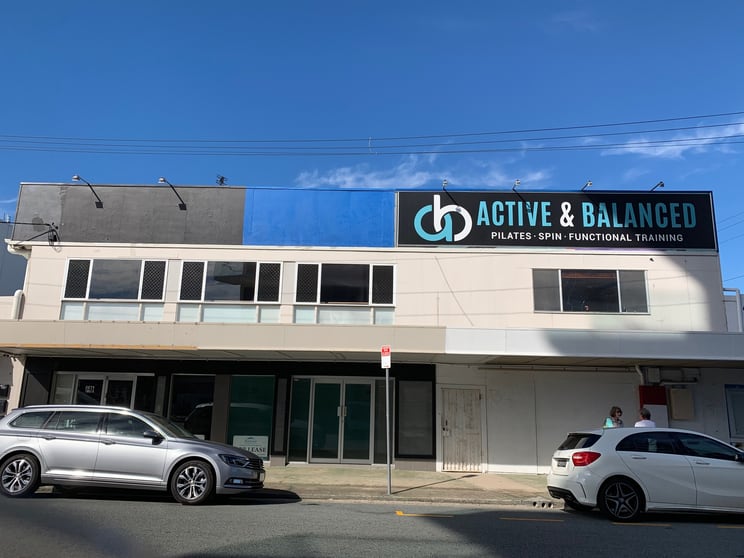 52 Peerless Avenue Mermaid Beach QLD 4218 - Image 1