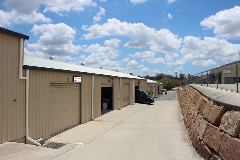 Click to view all images C/133 Hyde Road Yeronga QLD 4104 - Image 1