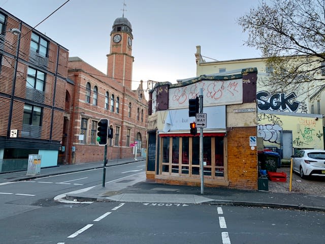 Click to view all images 10 Wilson Street Newtown NSW 2042 - Image 2