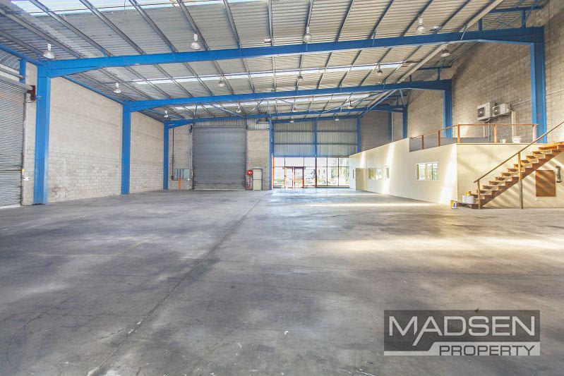 Click to view all images 39 Collinsvale Street Rocklea QLD 4106 - Image 2