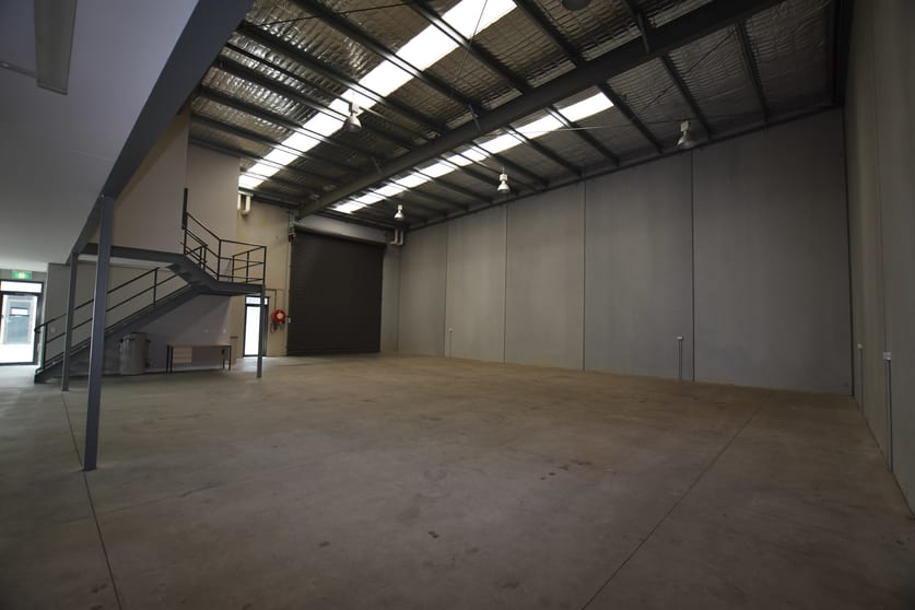 Click to view all images 9/13 Lyell Street Mittagong NSW 2575 - Image 3