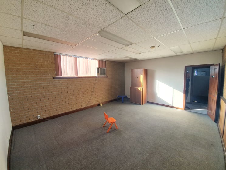 Click to view all images 60-64 Hemmings Street Dandenong VIC 3175 - Image 2