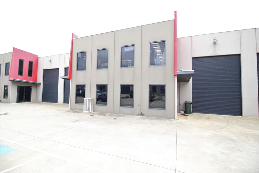 Click to view all images 4/43 Simcock Street Somerville VIC 3912 - Image 2