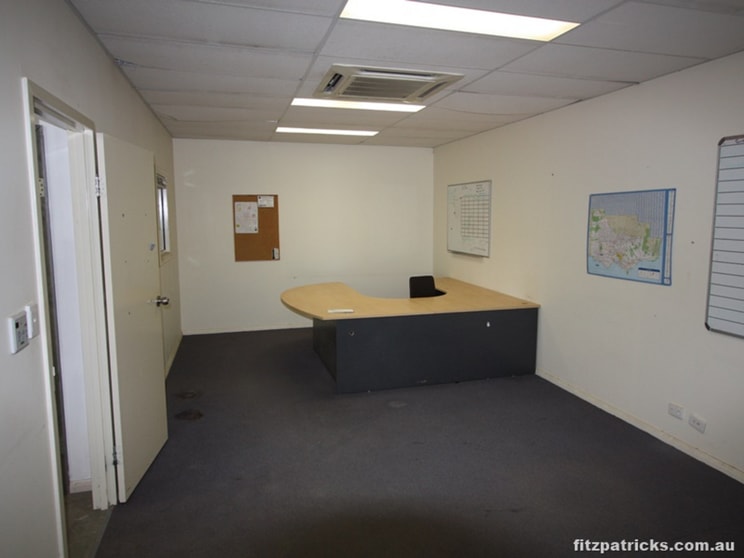 2/1 Riedell Street Wagga Wagga NSW 2650 - Image 3