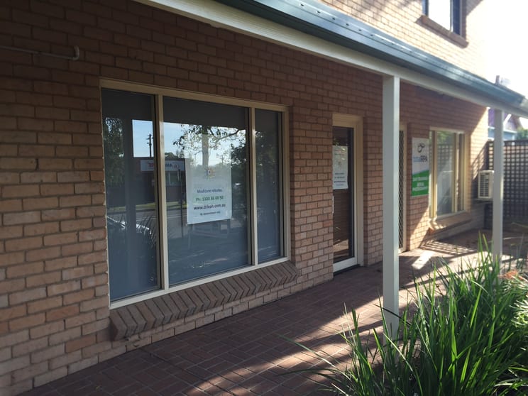 Click to view all images 2/33-35 Meroo Street Bomaderry NSW 2541 - Image 1