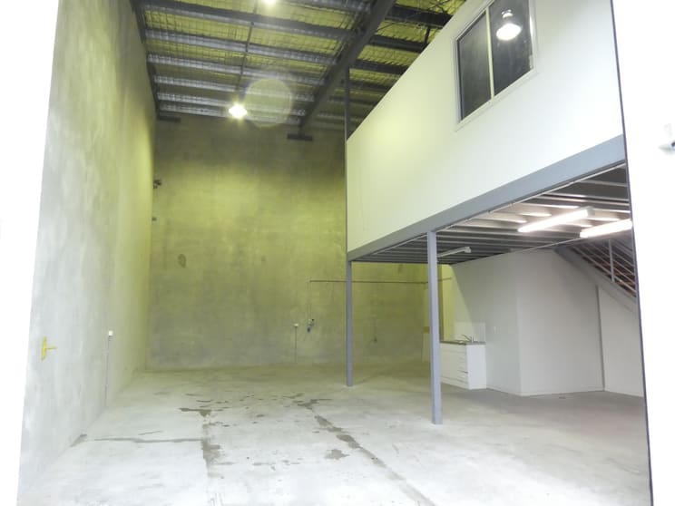 Click to view all images 37/8 Riverland Drive Loganholme QLD 4129 - Image 2