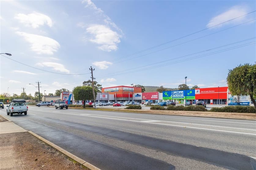 2938-2942 Albany Highway Kelmscott WA 6111 - Image 2