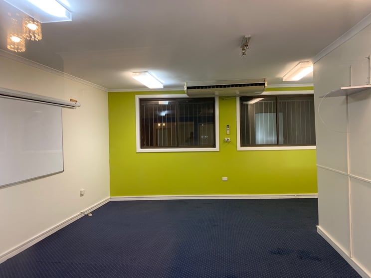 Click to view all images 12A Westfield Place Blacktown NSW 2148 - Image 1