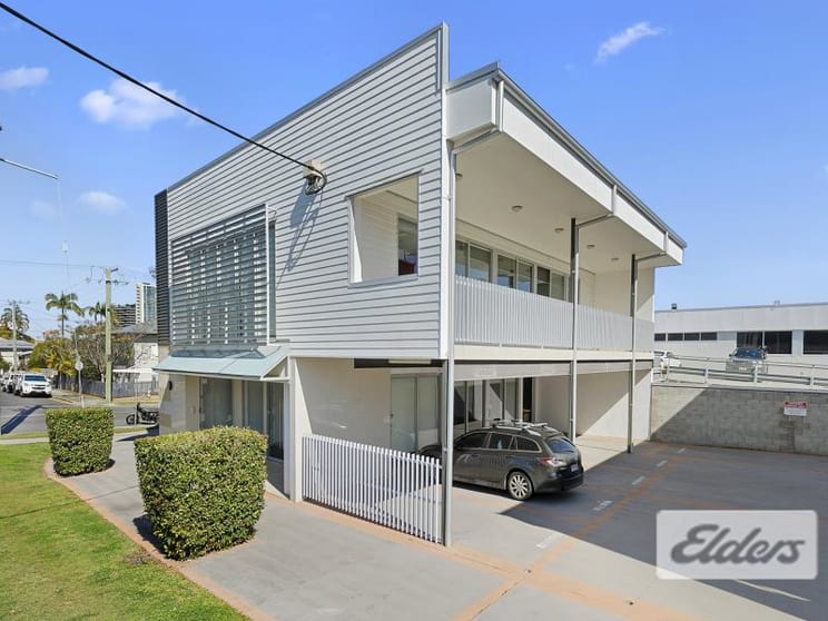 Click to view all images 2/8 Mowbray Terrace East Brisbane QLD 4169 - Image 1