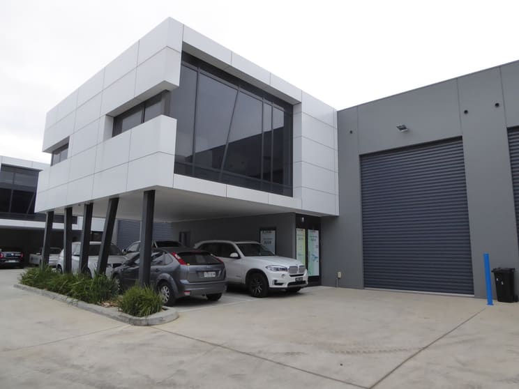 7/5 Oban Road Ringwood VIC 3134 - Image 1