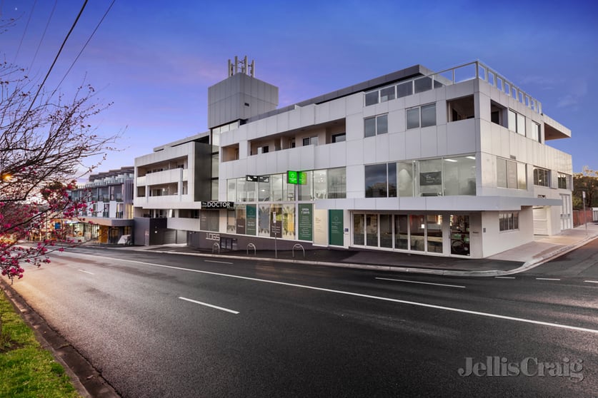 2/1065 Heidelberg Road Ivanhoe VIC 3079 - Image 2