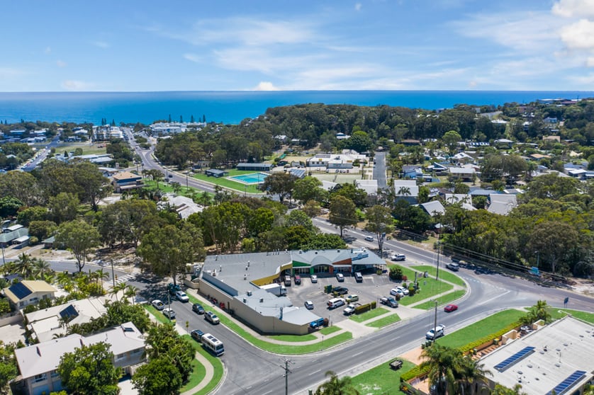Click to view all images Shop 5/48 Rainbow Beach Road Rainbow Beach QLD 4581 - Image 1
