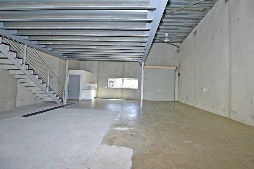 Click to view all images 5/51 Albatross Street Winnellie NT 0820 - Image 3