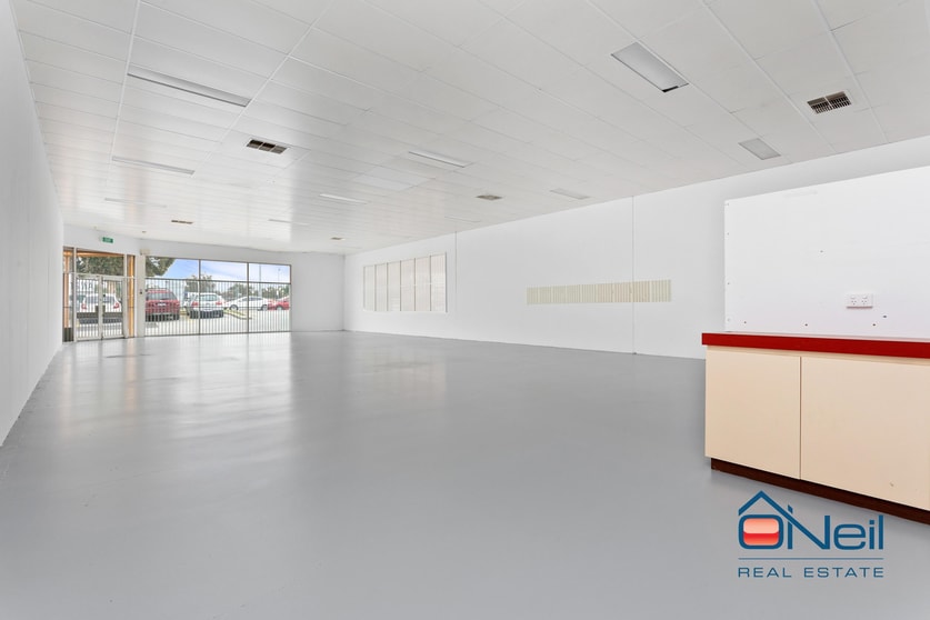 Click to view all images 3/1808 Albany Highway Kenwick WA 6107 - Image 2