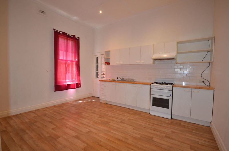 Click to view all images 40 Sydney Road Coburg VIC 3058 - Image 3