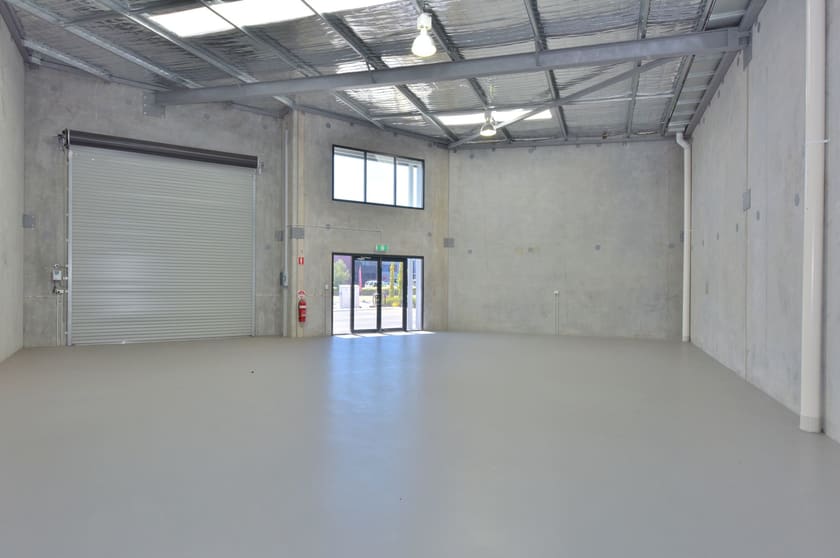 Click to view all images 2/15 Comserv Loop Ellenbrook WA 6069 - Image 2
