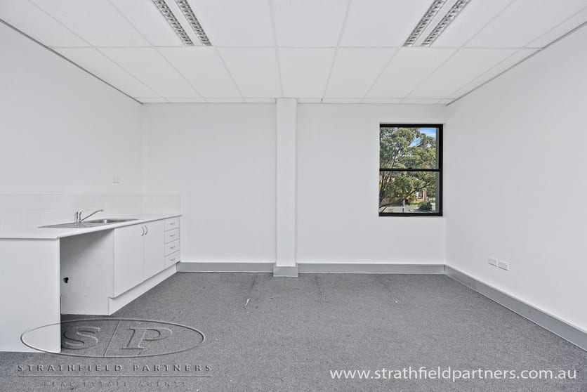 Click to view all images S3/273 Fowler Road Illawong NSW 2234 - Image 3