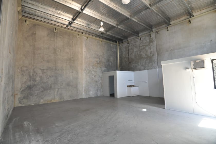 14/58 Keane Street Currajong QLD 4812 - Image 2
