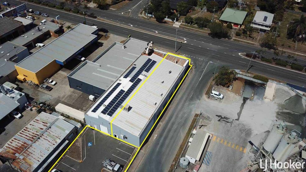 228 Anzac Avenue Kippa-ring QLD 4021 - Image 2