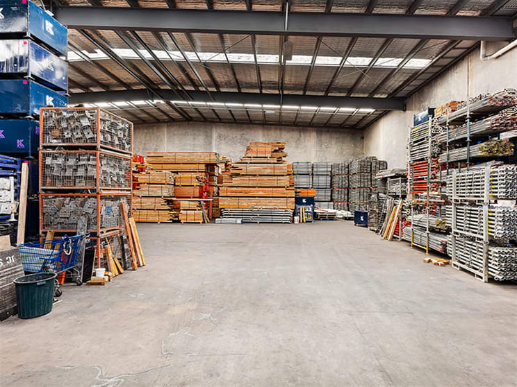 Click to view all images 40 Lillee Crescent Tullamarine VIC 3043 - Image 3