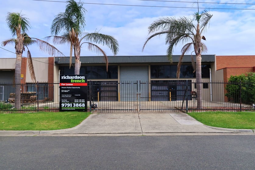 Click to view all images 29 Superior Drive Dandenong South VIC 3175 - Image 1