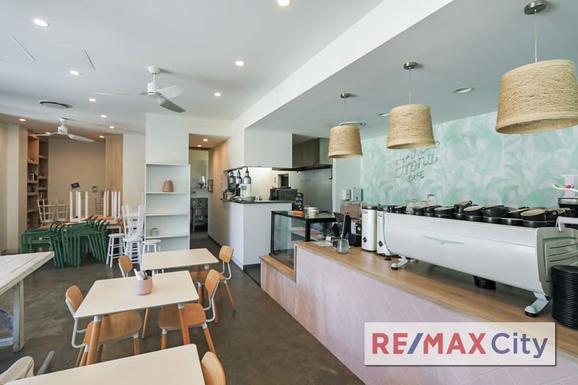 Click to view all images Shop 2/938 Brunswick Street New Farm QLD 4005 - Image 3