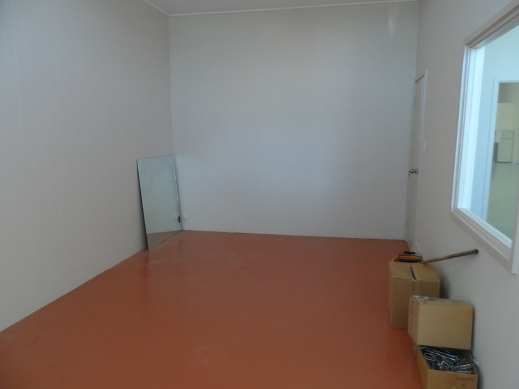 Click to view all images 1A/1 Emplacement Crescent Hamilton Hill WA 6163 - Image 3