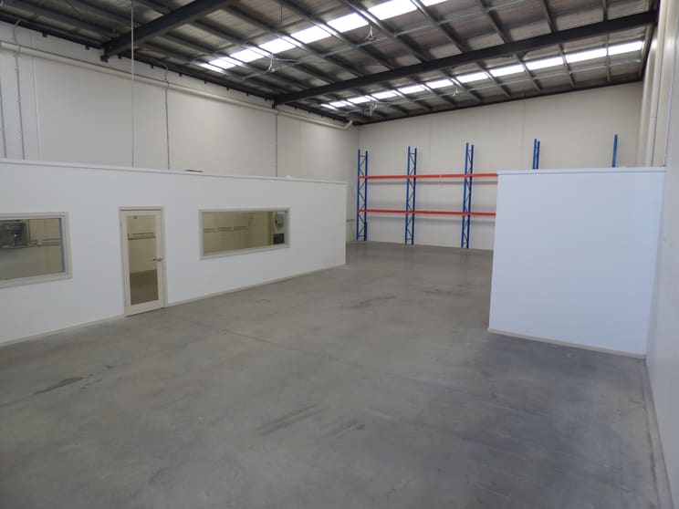 Click to view all images 1/54 Smith Road Springvale VIC 3171 - Image 2